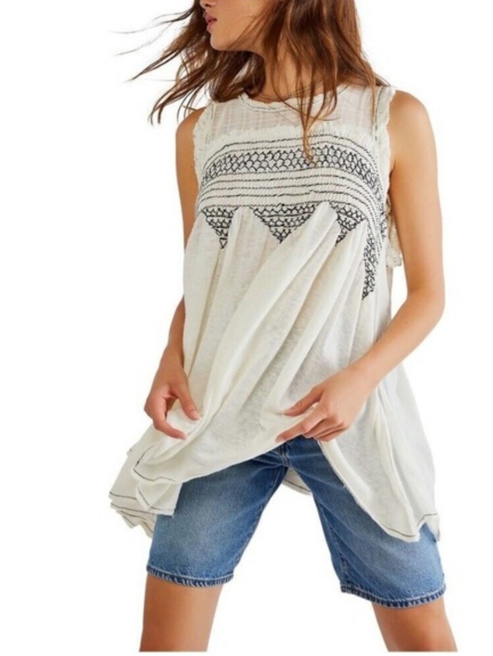 Free People White Boho Embroidered Sleeveless Tunic